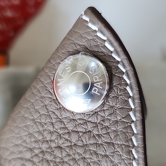 NWT Hermes Videpoches Shoulder Bag Etoupe Togo - New 2023 Design - Picture 5 of 11